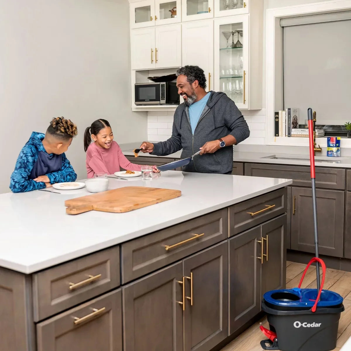 O-Cedar RinseClean Spin Mop & Bucket System: Cleaning Tools and Accessories